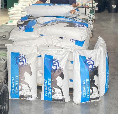 Show full view: Circle 5 Feeds EquiMega Complete Horse Feed, 50-lb bag slide 2 of 4