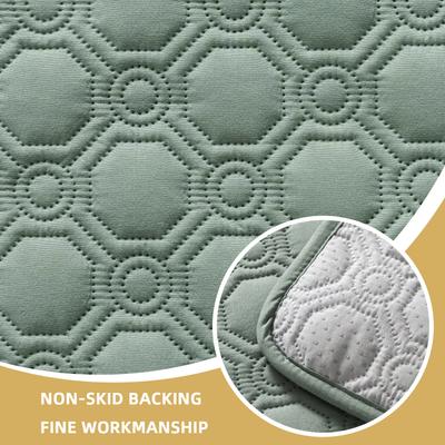 Show full view: H.VERSAILTEX Waterproof Power Lift Dog Chair, Lily Pad slide 7 of 10