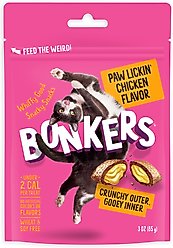 Bonkers Cat Pillows Paw Lickin' Chicken Flavored Crunchy Cat Treats, 3-oz bag, 1 count