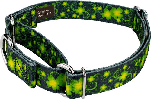 Show full view: Country Brook Petz Clovers In The Wind Martingale Dog Collar, Large: 18 to 26-in neck, 1-in wide slide 4 of 6