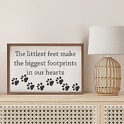 Kendrick Footprints in Our Hearts Paws Wall Décor, White, 8 x 5-in slide 2 of 3