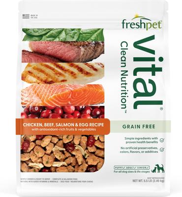 Show full view: Variety Pack - Freshpet Vital Multi Protein, 5.5-lb bag + Fresh Cuts Chicken Recipe Fresh Dog Food, 4.5-lb bag slide 3 of 10
