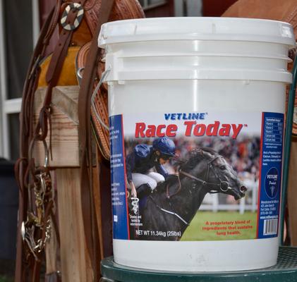 Show full view: Vetline Equine Race Today Lung Health Horse Supplement, 25-lb bucket slide 5 of 7