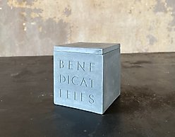 House Parts, Inc. Benedicat Feles "Bless the Cats" Cat Memorial Urn