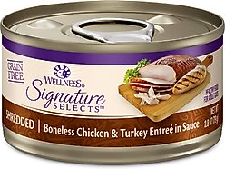 Wellness CORE Signature Selects Shredded Boneless Chicken & Turkey Entree in Sauce Grain-Free Natural Canned Cat Food, 2.8-oz, case of 4
