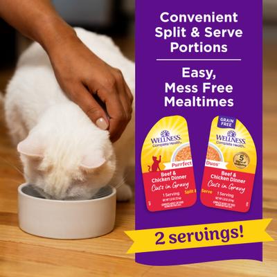 Show full view: Wellness Complete Health Purrfect Duos Beef & Chicken Grain-Free Cuts in Gravy Wet Cat Food, 2.64-oz cup, case of 12 slide 4 of 11