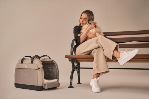 Show full view: Tavo Pets Hendrick Dog & Cat Car Seat & Flexible Carrier, Tawny slide 6 of 10