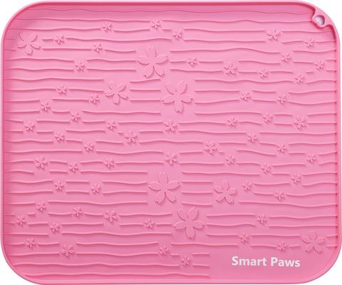 Show full view: Smart Paws Premium Silicone Waterproof & Non-Slip Cat Litter Trapper Mat, 23.6 x 19.68-in slide 2 of 5