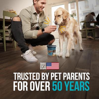 Show full view: Stewart Wild Salmon Single Ingredient Freeze-Dried Dog Treats, 2.75-oz tub slide 7 of 11