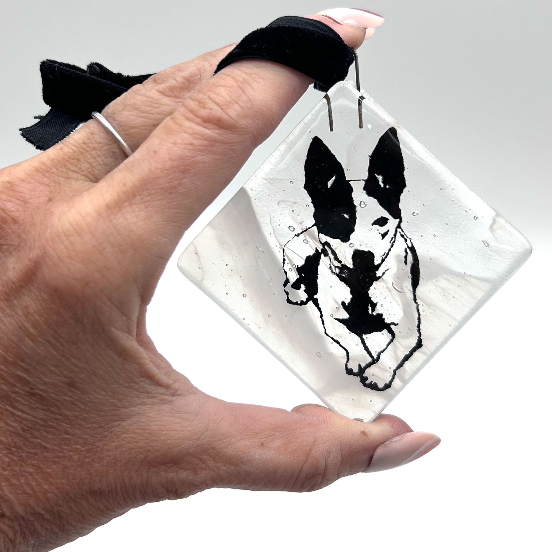 Kiku Custom Handmade Christmas Pet Portrait Fused Glass Ornament, White Print on Clear-White Glass, 2.25-in x 2.25-in