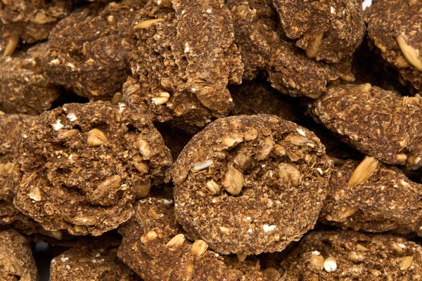 Show full view: Mrs. Pastures Horse Cookies All-Natural Apple Horse Treats, 32-oz jar slide 4 of 5