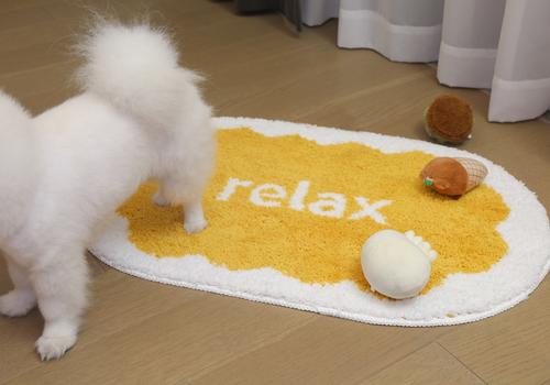 Show full view: Zarkea Ultra-Soft Microfiber Washable Oval Area Rug, Yellow/White, 20 x 32-in slide 4 of 9