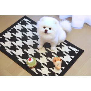 Zarkea Modern Houndstooth Indoor/Outdoor Washable Area Rug, Black, 32 x 47-in