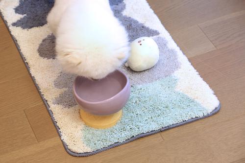 Show full view: Zarkea Ultra-Soft Microfiber Washable Area Rug, Beige, 18 x 27-in slide 5 of 9