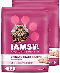 Iams ProActive Health Urinary Tract Health with Chicken Adult Dry Cat Food, 32-lb bundle 
