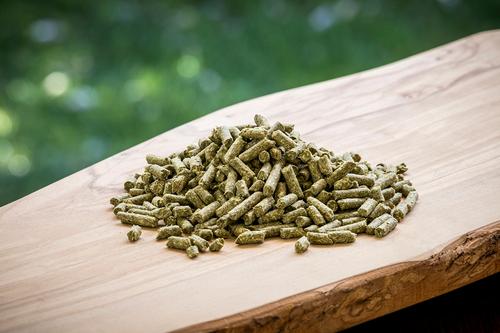 Show full view: Modesto Milling Organic L/S Ration Balancer Low Sugar & Low Starch Horse Feed, 40-lb bag slide 2 of 6