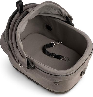 Show full view: Tavo Pets Maeve iso5X Wind Dog & Cat Car Seat & Roscoe Trek Stroller, Merle/Black slide 4 of 10