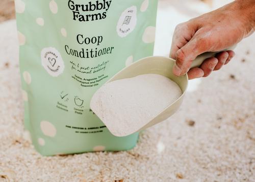 Show full view: Grubbly Farms Chicken Coop Conditioner, 6-lb bag slide 5 of 5