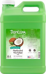 TropiClean Medicated Itchy Skin Relief Oatmeal & Tea Tree Dog Shampoo, 2.5-gal bottle