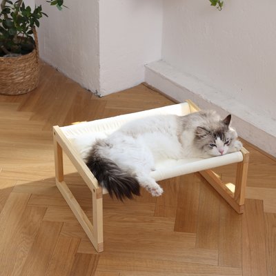 FUKUMARU FUKUMARU Solid Wood Orthopedic Elevated 21-in Velvet Puppy & Cat Bed Hammock with Removable Cozy Cover, White
