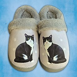 E&S PETS Black And White Cat Snugg Slippers, Small/Medium slide 2 of 6