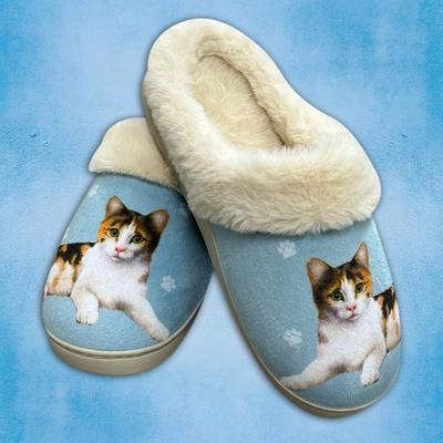 Show full view: E&S PETS Calico Cat Snugg Slippers, Small/Medium slide 3 of 4