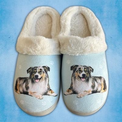 Show full view: E&S PETS Australian Shepherd Snugg Slippers, Small/Medium slide 3 of 6