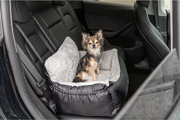 Show full view: TRIXIE Dog Car Booster Seat, Black, 15.7 x 19.7 x 14.6-in slide 3 of 9