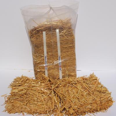 Show full view: Hall's Hay Wheat Straw Mini-Bale Small Pet Bedding, 4-lb box slide 6 of 8