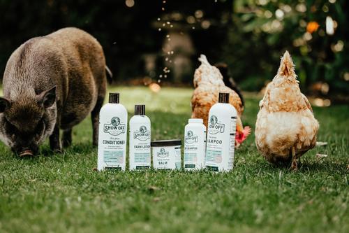 Show full view: Show Off Honestly Herbal Livestock Dry Shampoo, 16-fl oz bottle slide 3 of 4