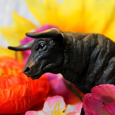 Show full view: Safari Ltd. Black Bull Figurine slide 6 of 6