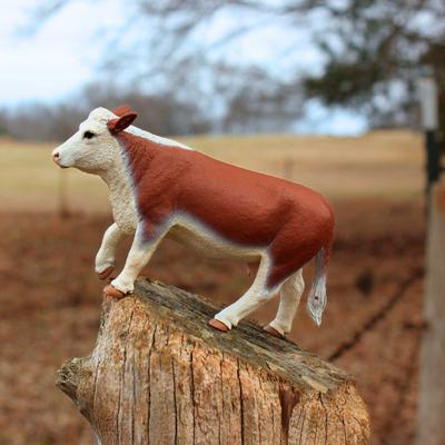 Show full view: Safari Ltd. Hereford Cow slide 6 of 6