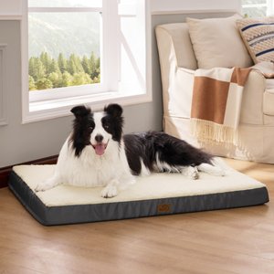 The Green Pet Shop Cool Pad Dog & Cat Bed Cover