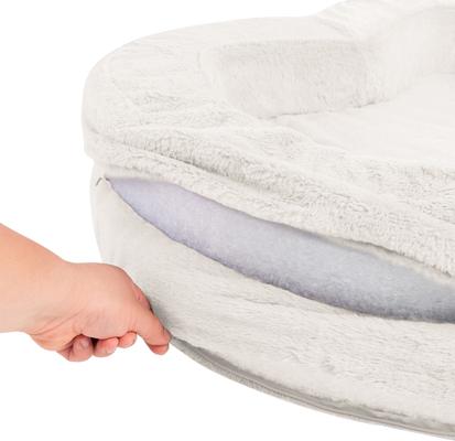 Show full view: Sherry Kline Pet Collection Heart Dog Bed, Ivory, 36 x 36 x 5-in slide 4 of 4