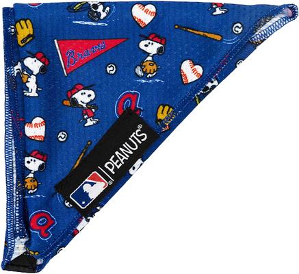 Show full view: Sassy Woof MLB x Peanuts Dog Bandana, Atlanta Braves, Medium: 17-in neck slide 2 of 6