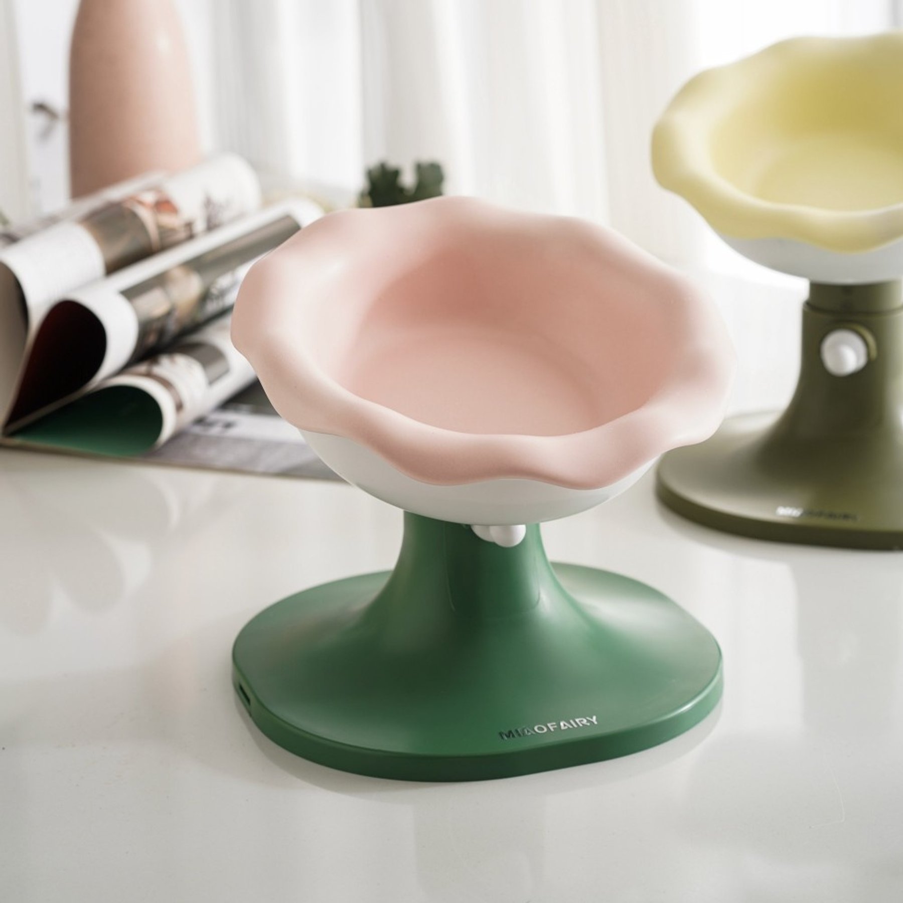 Fairela Adjustable Flower Rim Elevated Dog & Cat Bowl, Small: 2-cup, Pink/Green