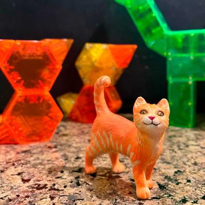 Show full view: Safari Ltd. Tabby Cat slide 6 of 6