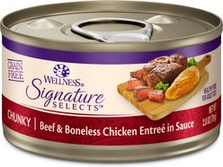 Wellness CORE Signature Selects Chunky Beef & Boneless Chicken Entree in Sauce Grain-Free Canned Cat Food, 2.8-oz, case of 12
