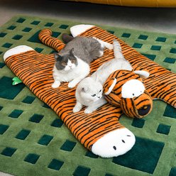 ZEZE Tiger On The Move Multi-Functional Dog Mat, X-Large slide 2 of 6