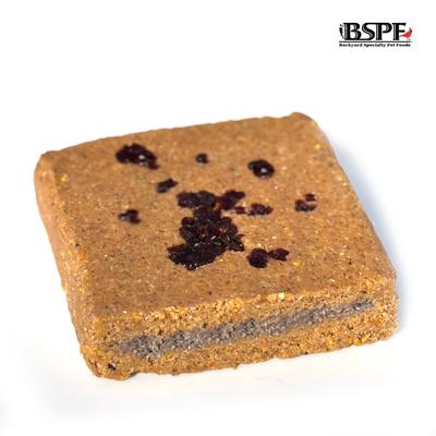 Show full view: Backyard Specialty Pet Foods Hungrybird Energy High Protein Cranberry Filling No-Melt Suet Cake Songbird Food, 12-oz box slide 3 of 5