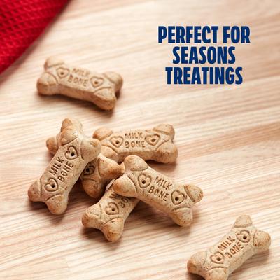 Show full view: Milk-Bone Dipped Gingerbread Dog Treats, 24-oz pail slide 6 of 12