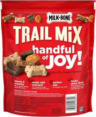 Show full view: Milk-Bone Trail Mix with Real Beef & Sweet Potato Chewy & Crunchy Dog Treats, 20-oz bag slide 4 of 10