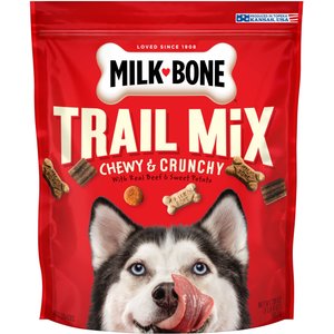 Milk-Bone Trail Mix with Real Beef & Sweet Potato Chewy & Crunchy Dog Treats, 20-oz bag