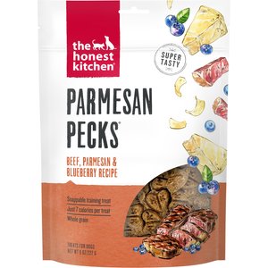 The Honest Kitchen Human Grade Parmesan Pecks Beef, Parmesan & Blueberry Recipe Dog Treats, 8-oz bag