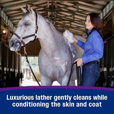 Show full view: Farnam Vetrolin Bath Ultra-Hydrating Conditioning Shampoo, 64-fl oz bottle slide 3 of 9