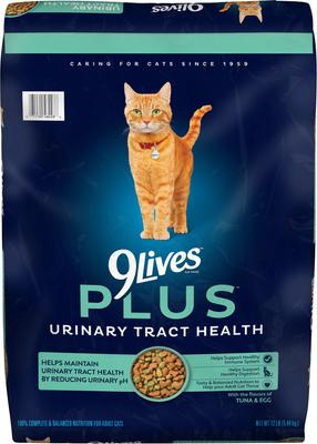 9 Lives PLUS Urinary Tract Health Dry Cat Food