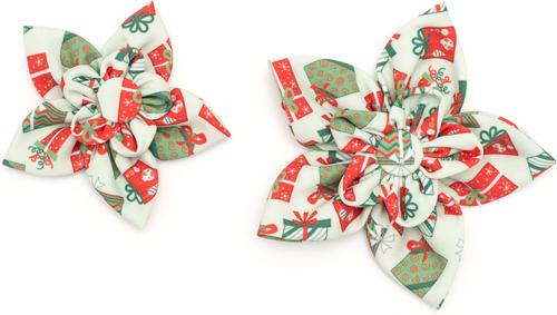 Show full view: The Worthy Dog Christmas Presents Flower Dog Collar Accessory, Large slide 2 of 3