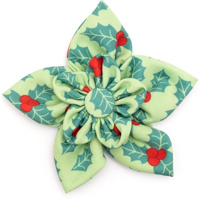 The Worthy Dog The Worthy Dog Christmas Holly Flower Dog Collar Accessory, Small