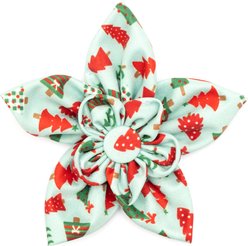 The Worthy Dog Christmas Holiday Trees Flower Dog Collar Accessory, Green, Small