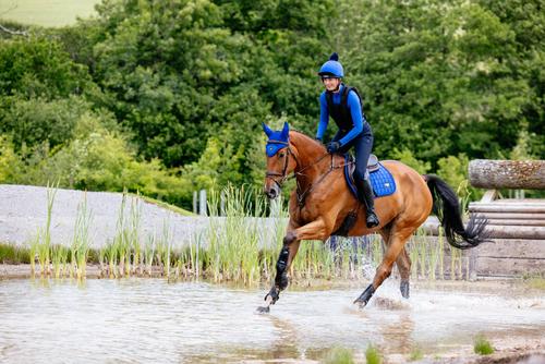 Show full view: LeMieux Loire Classic Close Contact Square Horse Saddle Pad, Benetton Blue, Small/Medium slide 2 of 4